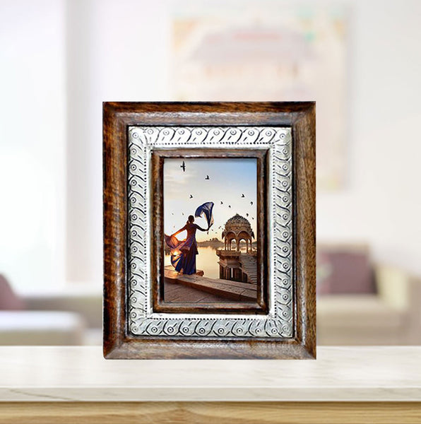 Wood Carved Vintage Photo Frame (GD1530)