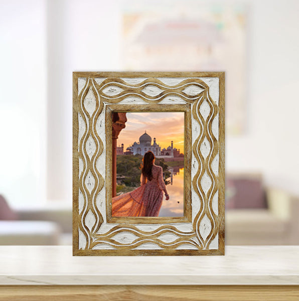 Wood Carved Antique Photo Frame (GD1522)