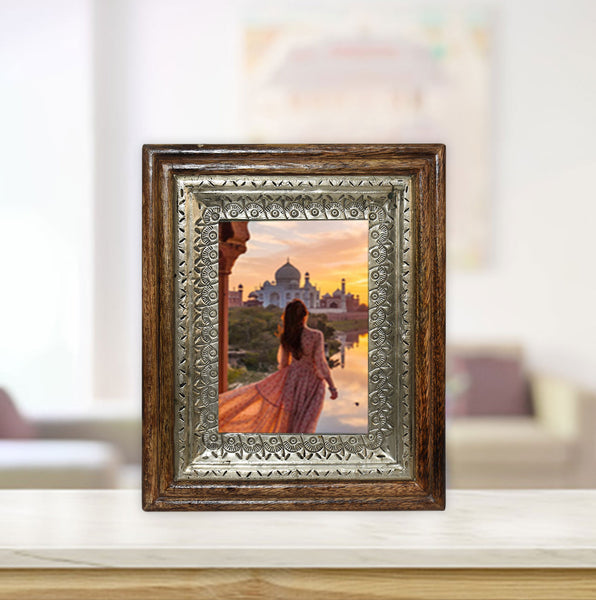 Wood Carved Vintage Photo Frame (GD1536)