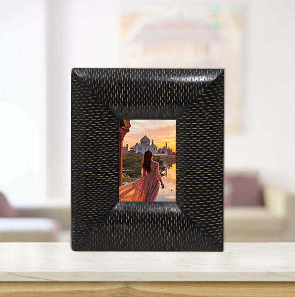 Wood Carved Vintage Photo Frame (GD1570)